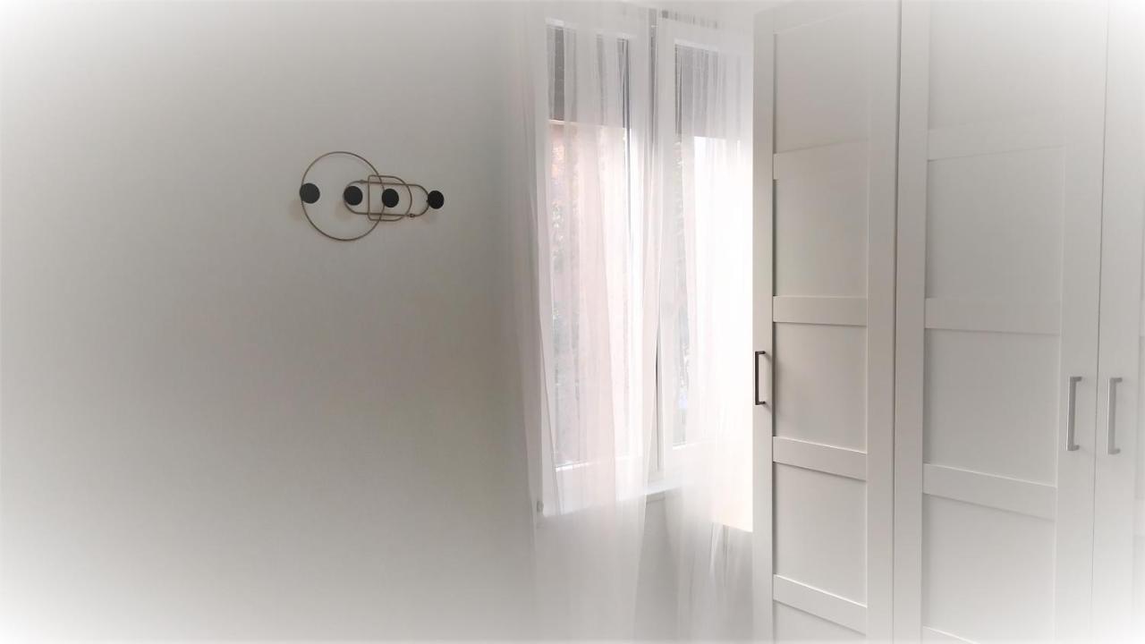 Apartamento Exterior En Parque Del Retiro- Ibiza Dc Madrid Luaran gambar